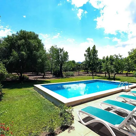Holiday home Punxa
